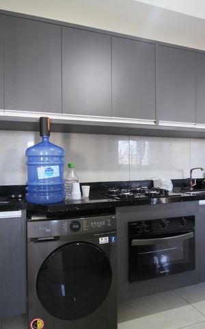 Apartamento para alugar com 49m², 2 quartos e 1 vagaCozinha - Armários