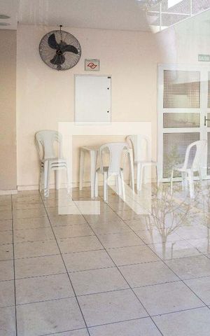 Apartamento para alugar com 54m², 2 quartos e 1 vaga Apartamento para alugar com 54m², 2 quartos e 1 vagaÁrea comum - Salão de festas
