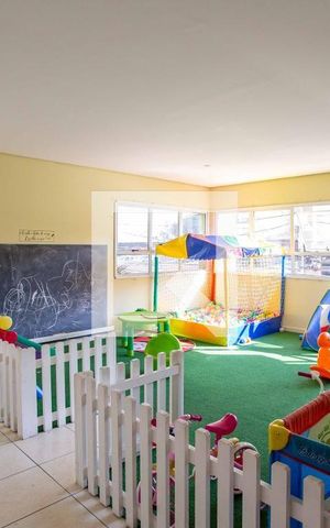 Apartamento para alugar com 54m², 2 quartos e 1 vaga Apartamento para alugar com 54m², 2 quartos e 1 vagaÁrea comum - Playground