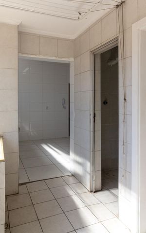 Apartamento para alugar com 140m², 3 quartos e sem vagaÁrea de Serviço