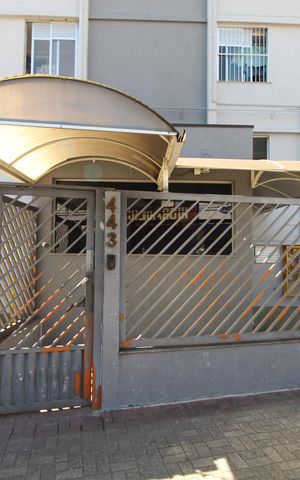 Apartamento para alugar com 83m², 2 quartos e 1 vagaFachada