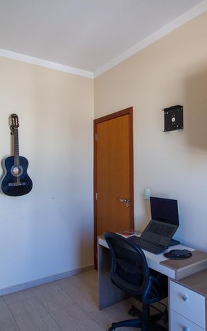 Casa de condomínio para alugar com 181m², 3 quartos e 2 vagas Casa de condomínio para alugar com 181m², 3 quartos e 2 vagasQuarto 2