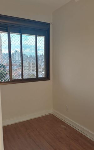Apartamento para alugar com 78m², 3 quartos e 1 vaga Apartamento para alugar com 78m², 3 quartos e 1 vagaQuarto