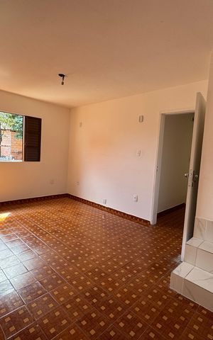 Casa para alugar com 60m², 2 quartos e 1 vaga Casa para alugar com 60m², 2 quartos e 1 vagaSuíte