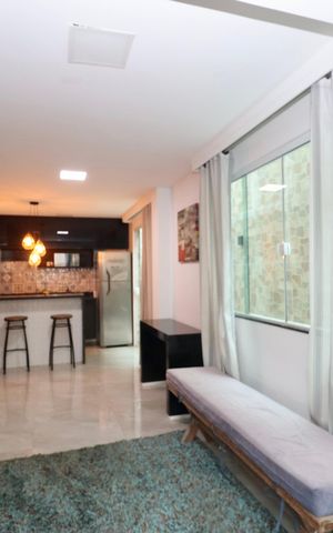 Casa de condomínio para alugar com 70m², 1 quarto e 1 vaga Casa de condomínio para alugar com 70m², 1 quarto e 1 vagaSala