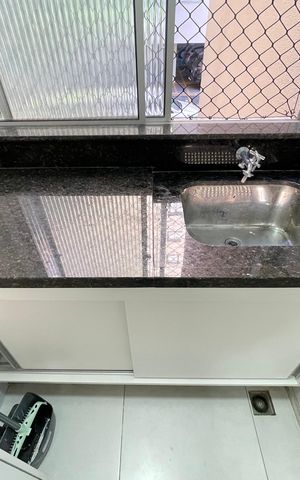 Apartamento à venda com 60m², 3 quartos e 1 vaga Apartamento à venda com 60m², 3 quartos e 1 vagaCozinha e Área de Serviço