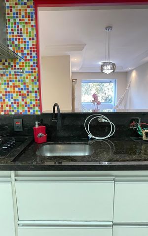 Apartamento à venda com 60m², 3 quartos e 1 vaga Apartamento à venda com 60m², 3 quartos e 1 vagaCozinha e Área de Serviço