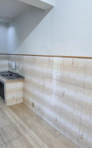 Casa à venda com 112m², 2 quartos e sem vaga