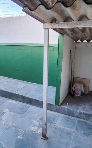 Casa à venda com 112m², 2 quartos e sem vaga
