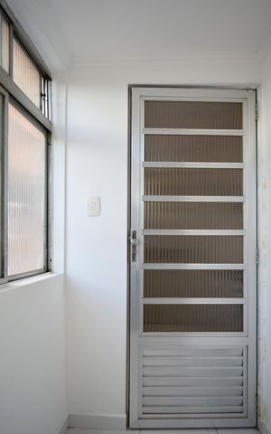 Apartamento para alugar com 71m², 2 quartos e sem vagaÁrea de Serviço