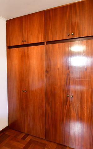 Casa à venda com 300m², 4 quartos e 4 vagasQuarto 2 - Suíte