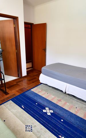 Casa à venda com 300m², 4 quartos e 4 vagasQuarto 3 - Suíte