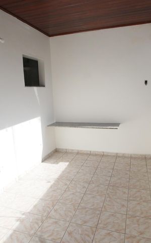 Casa à venda com 180m², 5 quartos e 2 vagasVaranda da Suíte 1