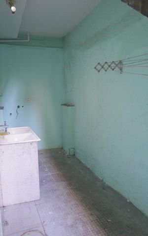 Casa à venda com 180m², 5 quartos e 2 vagasÁrea de Serviço