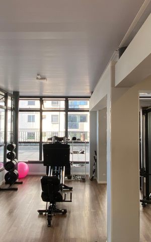 Apartamento à venda com 49m², 2 quartos e 1 vaga Apartamento à venda com 49m², 2 quartos e 1 vagaÁrea comum - Academia