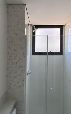 Apartamento à venda com 49m², 2 quartos e 1 vaga Apartamento à venda com 49m², 2 quartos e 1 vagaBanheiro