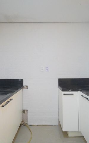 Casa à venda com 122m², 3 quartos e 2 vagascozinha