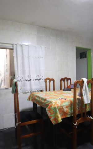 Casa à venda com 151m², 3 quartos e 2 vagasCozinha