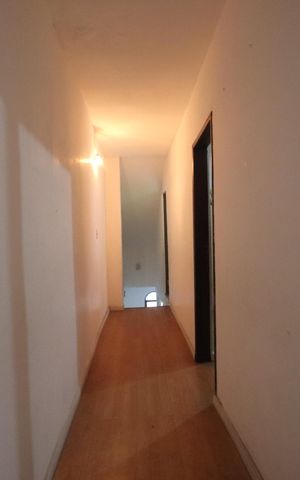 Casa à venda com 151m², 3 quartos e 2 vagasCorredor