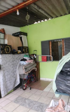 Casa à venda com 151m², 3 quartos e 2 vagasVaranda