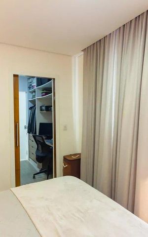 Casa à venda com 250m², 3 quartos e 4 vagas Casa à venda com 250m², 3 quartos e 4 vagasQuarto