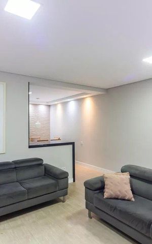 Casa à venda com 250m², 3 quartos e 4 vagas Casa à venda com 250m², 3 quartos e 4 vagasSala