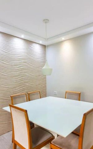 Casa à venda com 250m², 3 quartos e 4 vagas Casa à venda com 250m², 3 quartos e 4 vagasSala de Jantar