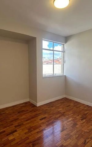 Apartamento para alugar com 65m², 2 quartos e 1 vaga Apartamento para alugar com 65m², 2 quartos e 1 vagaStudio