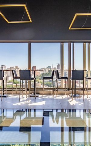 Apartamento à venda com 46m², 1 quarto e sem vagaÁrea comum - Salão de festas
