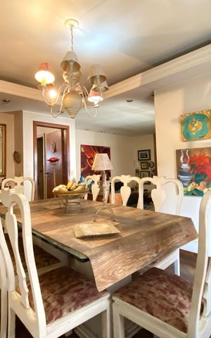 Apartamento à venda com 189m², 4 quartos e 2 vagas Apartamento à venda com 189m², 4 quartos e 2 vagasSala de Jantar