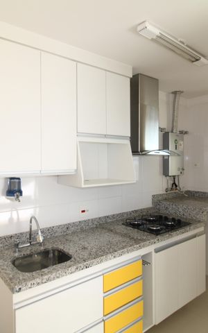 Apartamento para alugar com 46m², 1 quarto e 1 vagaSala / Cozinha