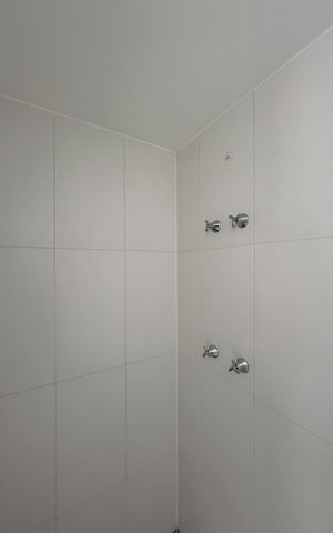 Studio à venda com 26m², 1 quarto e sem vaga Studio à venda com 26m², 1 quarto e sem vagaBanheiro