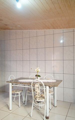Casa para alugar com 80m², 2 quartos e 1 vagaCozinha