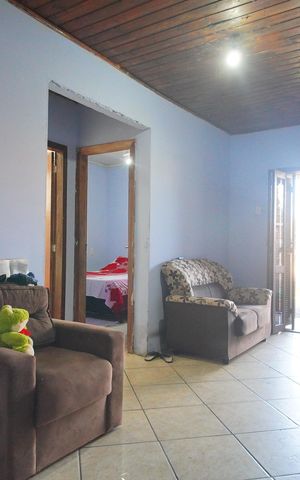Casa para alugar com 80m², 2 quartos e 1 vagaSala