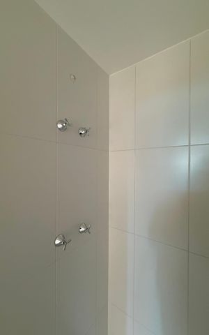 Studio à venda com 26m², 1 quarto e sem vaga Studio à venda com 26m², 1 quarto e sem vagaBanheiro