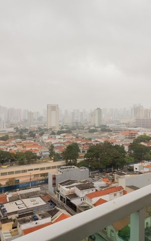 Apartamento à venda com 75m², 3 quartos e 2 vagasVaranda