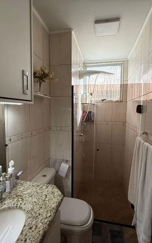 Apartamento à venda com 48m², 2 quartos e 1 vaga Apartamento à venda com 48m², 2 quartos e 1 vagaBanheiro
