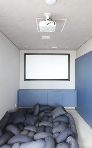 Apartamento à venda com 61m², 2 quartos e 1 vagaÁrea comum