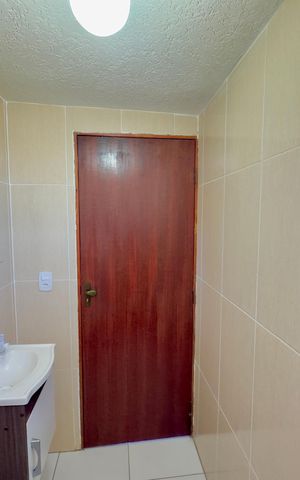 Casa à venda com 170m², 3 quartos e 2 vagas Casa à venda com 170m², 3 quartos e 2 vagasLavabo salão