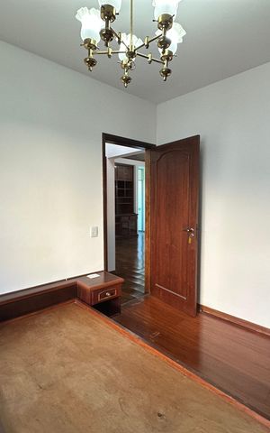 Casa de condomínio para alugar com 520m², 4 quartos e 4 vagasSuíte 4
