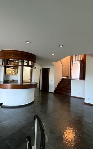 Casa de condomínio para alugar com 520m², 4 quartos e 4 vagasSala