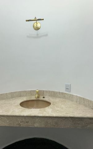 Casa de condomínio para alugar com 520m², 4 quartos e 4 vagasLavabo