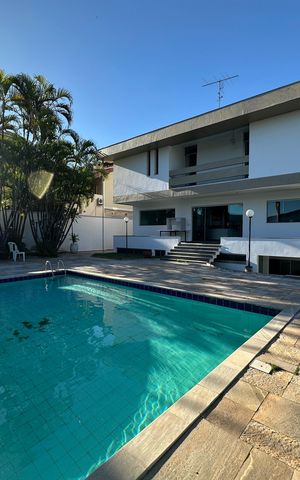 Casa de condomínio para alugar com 520m², 4 quartos e 4 vagasPiscina