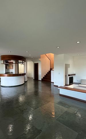 Casa de condomínio para alugar com 520m², 4 quartos e 4 vagasSala
