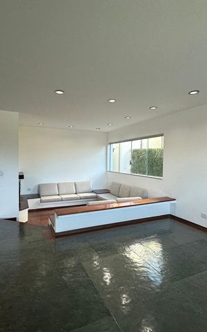 Casa de condomínio para alugar com 520m², 4 quartos e 4 vagasSala