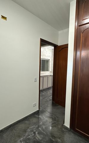 Casa de condomínio para alugar com 520m², 4 quartos e 4 vagasQuarto de Serviço