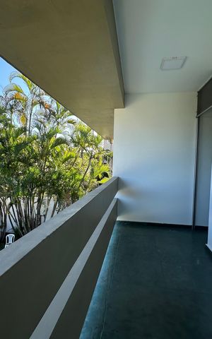 Casa de condomínio para alugar com 520m², 4 quartos e 4 vagasVaranda