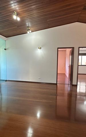 Casa de condomínio para alugar com 520m², 4 quartos e 4 vagasSala íntima 