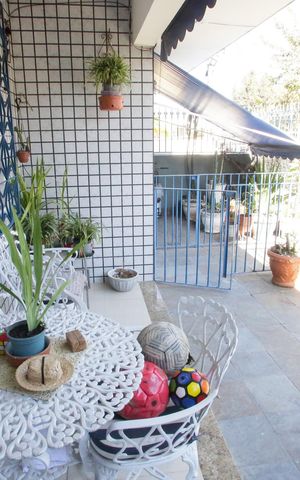 Casa à venda com 80m², 2 quartos e 1 vagaVaranda