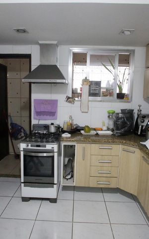 Casa à venda com 80m², 2 quartos e 1 vagaCozinha
